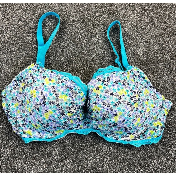 Victoria's Secret Other - Victoria's Secret Bra Womens 34‎ D Flowered Underwire Padded Lined Demi Blue